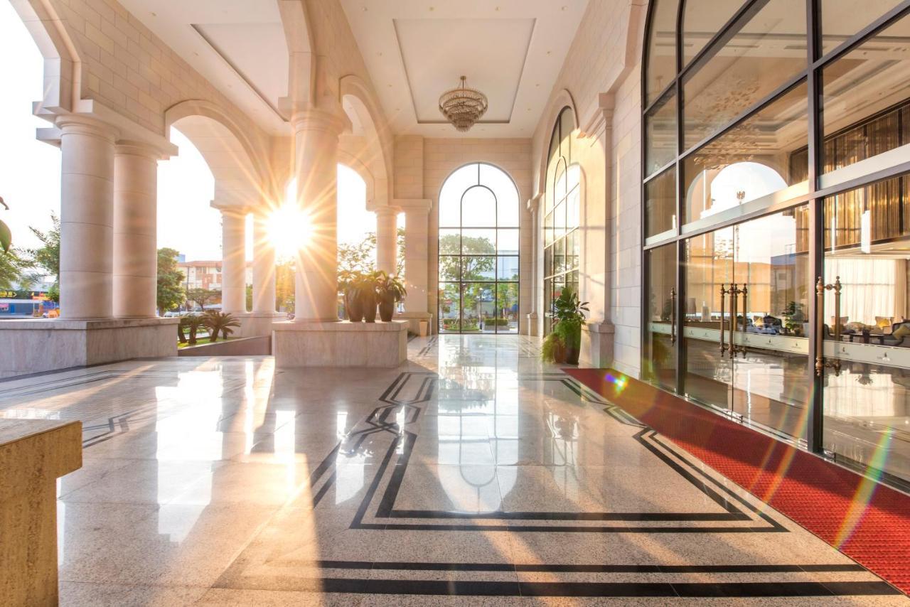 Melia Vinpearl Hai Phong Rivera Exteriör bild