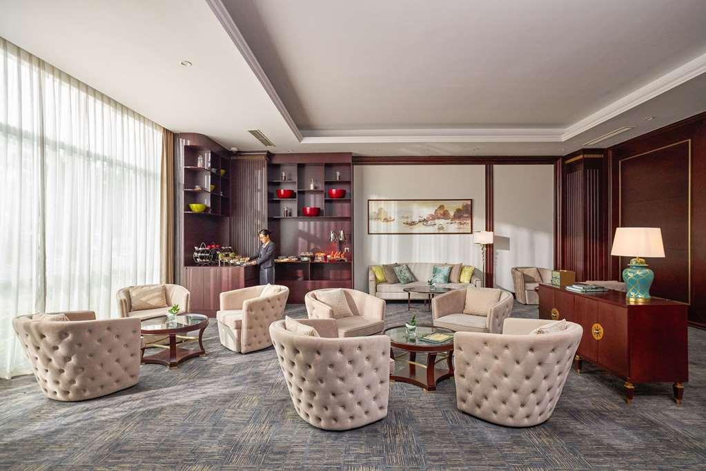 Melia Vinpearl Hai Phong Rivera Exteriör bild